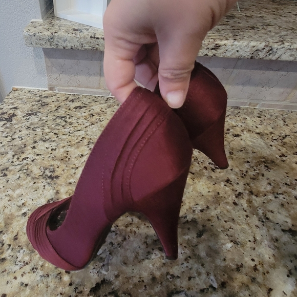 Wine Burgundy Heels - Picture 2 of 4